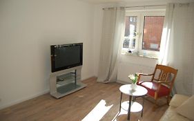 Wohnung in Schwarzenbek - 2 Zimmer - top eingerichtet.